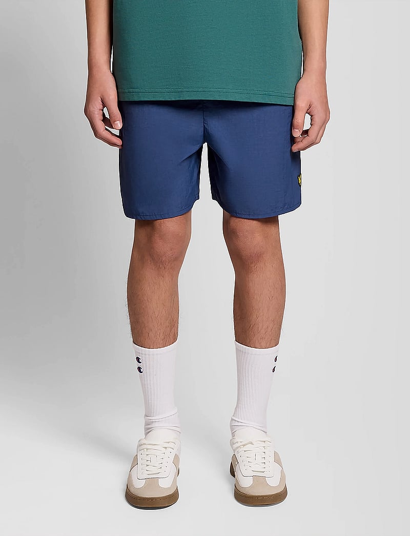 Lyle & Scott - Plain Swim Short - badehosen - z411 dark cornflower - 0