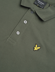 Lyle & Scott - Textured Tipped Polo Shirt - kortärmade pikéer - x083 wilton green - 2