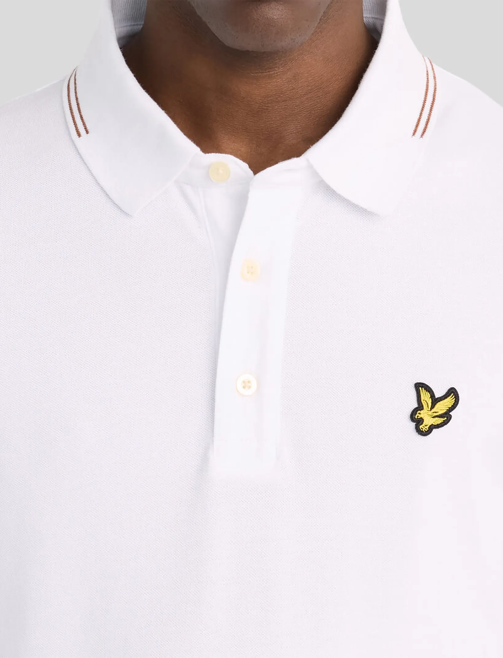 Lyle & Scott - Fine Tipped Polo Shirt - lühikeste varrukatega polod - white/ bourbon brown - 5