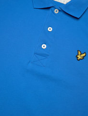 Lyle & Scott - Plain Polo Shirt - kortermede - bright blue - 6