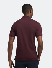 Lyle & Scott - Plain Polo Shirt - kortærmede poloer - burgundy - 4