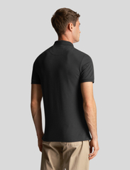 Lyle & Scott - Plain Polo Shirt - kortärmade pikéer - gunmetal - 4