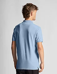 Lyle & Scott - Plain Polo Shirt - kortärmade pikéer - light blue - 3