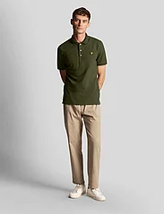 Lyle & Scott - Plain Polo Shirt - kortærmede poloer - olive - 4