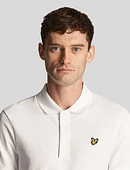 Lyle & Scott - Plain Polo Shirt - short-sleeved polos - white - 5
