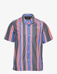 Lyle & Scott - Vertical Stripe Resort Shirt - kortärmade skjortor - flyer red/ spring blue - 0