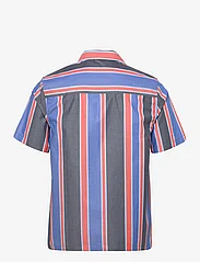 Lyle & Scott - Vertical Stripe Resort Shirt - kortærmede skjorter - flyer red/ spring blue - 1