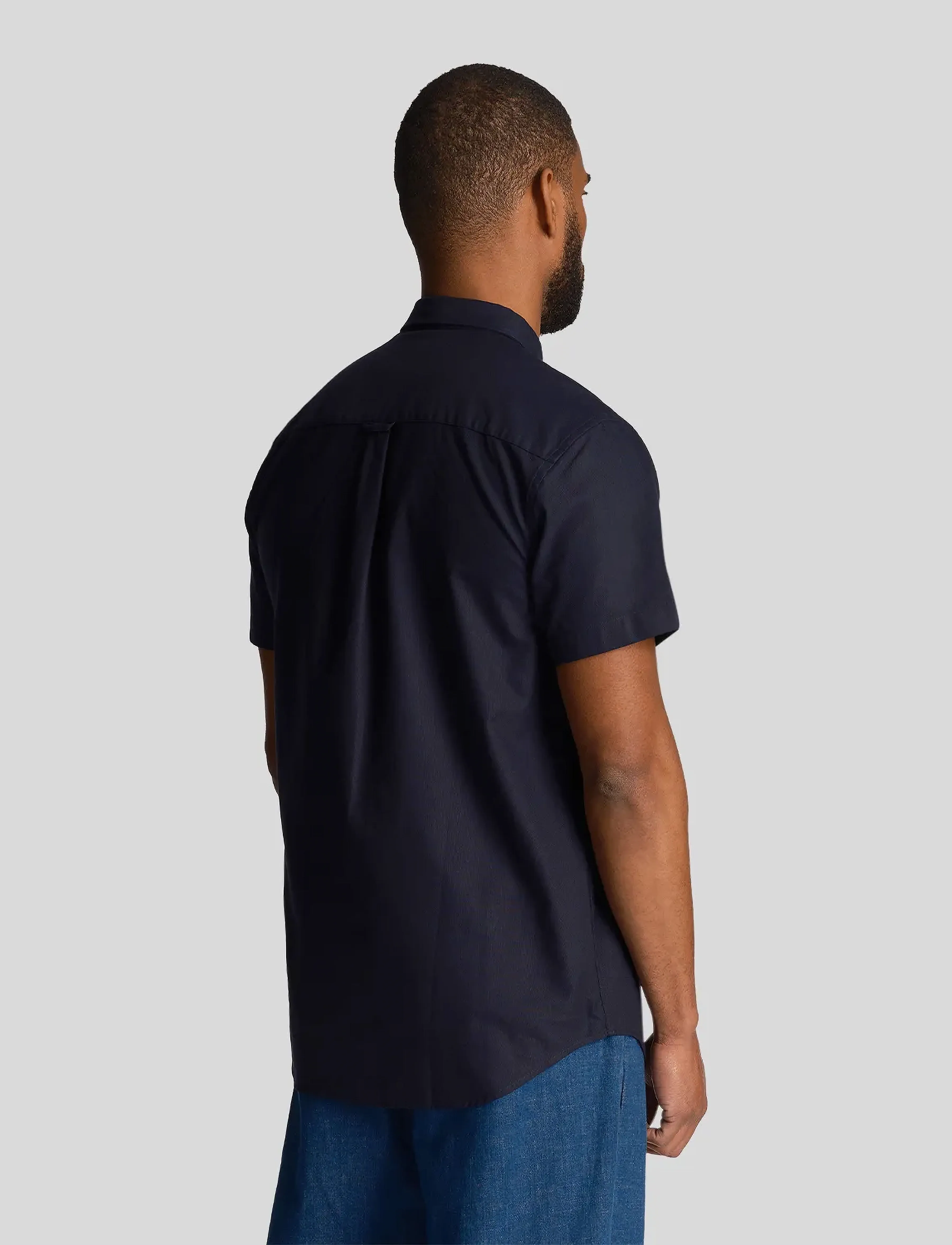 Lyle & Scott - Short Sleeve Oxford Shirt - z271 dark navy - 3