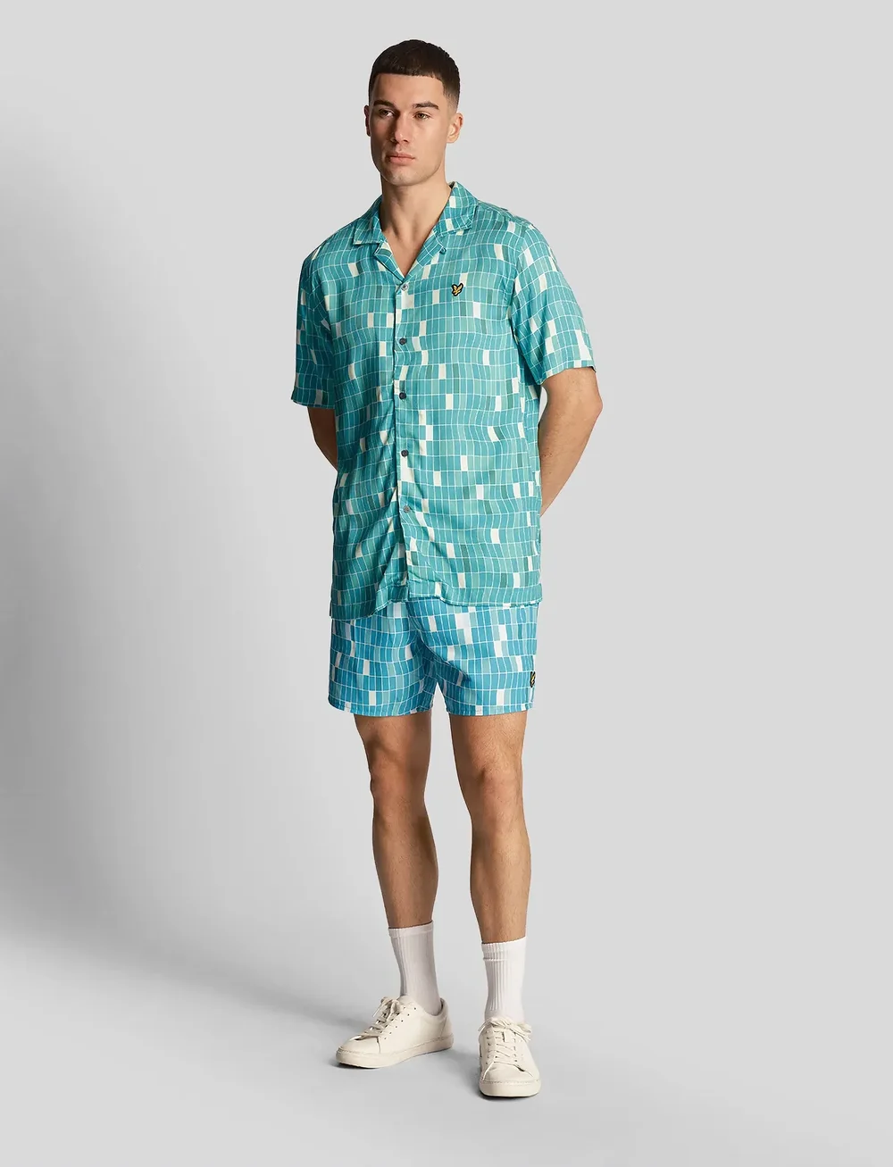 Lyle & Scott - Pool Print Shirt - lühikeste varrukatega särgid - x236 tile blue - 4