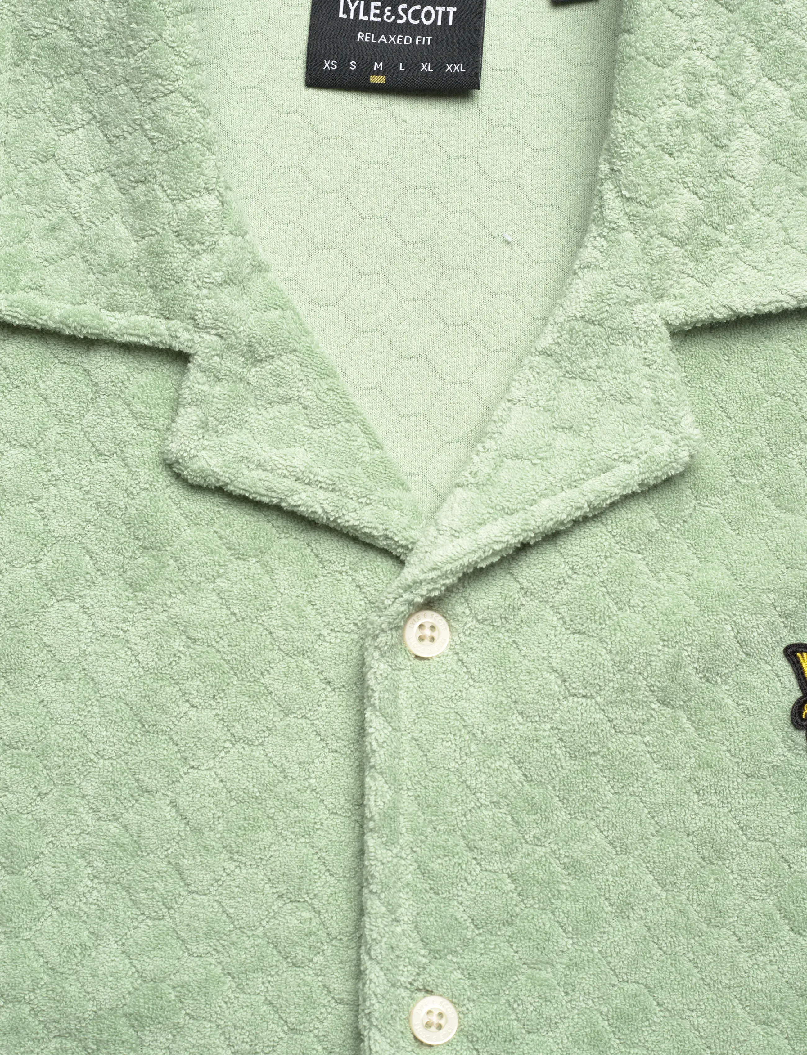 Lyle & Scott - Honeycomb Towelling Resort Shirt - kortærmede skjorter - misty sage - 5