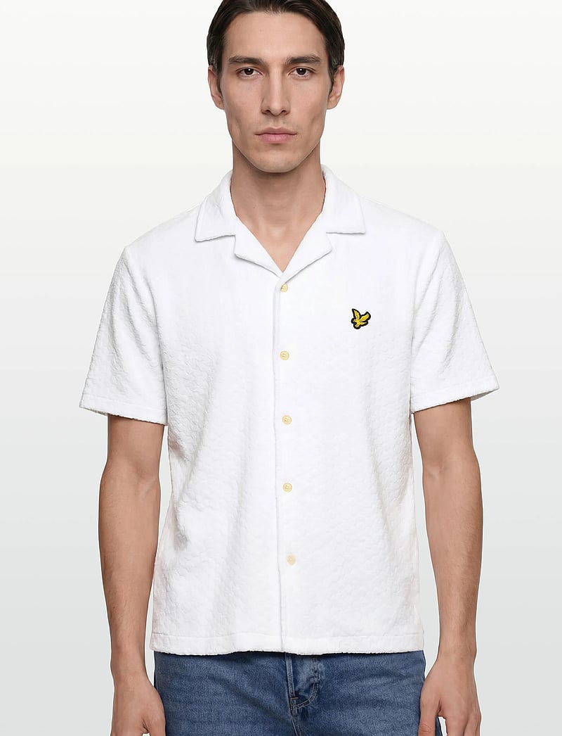 Lyle & Scott - Honeycomb Towelling Resort Shirt - marškiniai trumpomis rankovėmis - white - 3