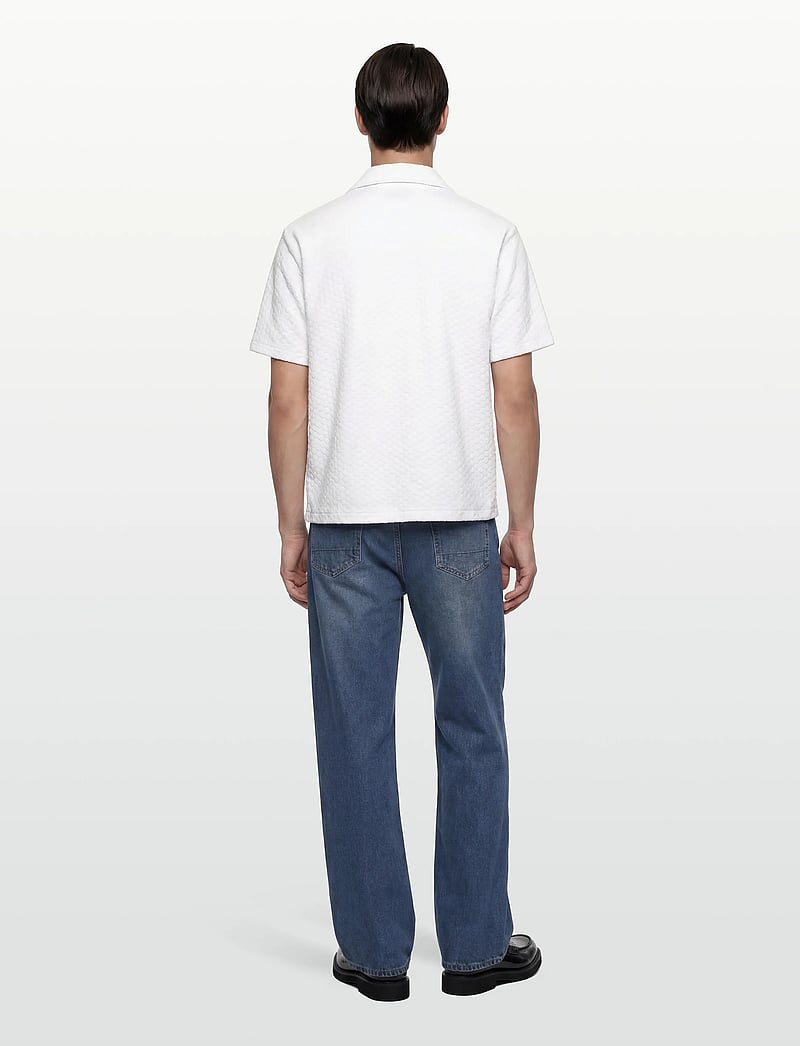 Lyle & Scott - Honeycomb Towelling Resort Shirt - marškiniai trumpomis rankovėmis - white - 4