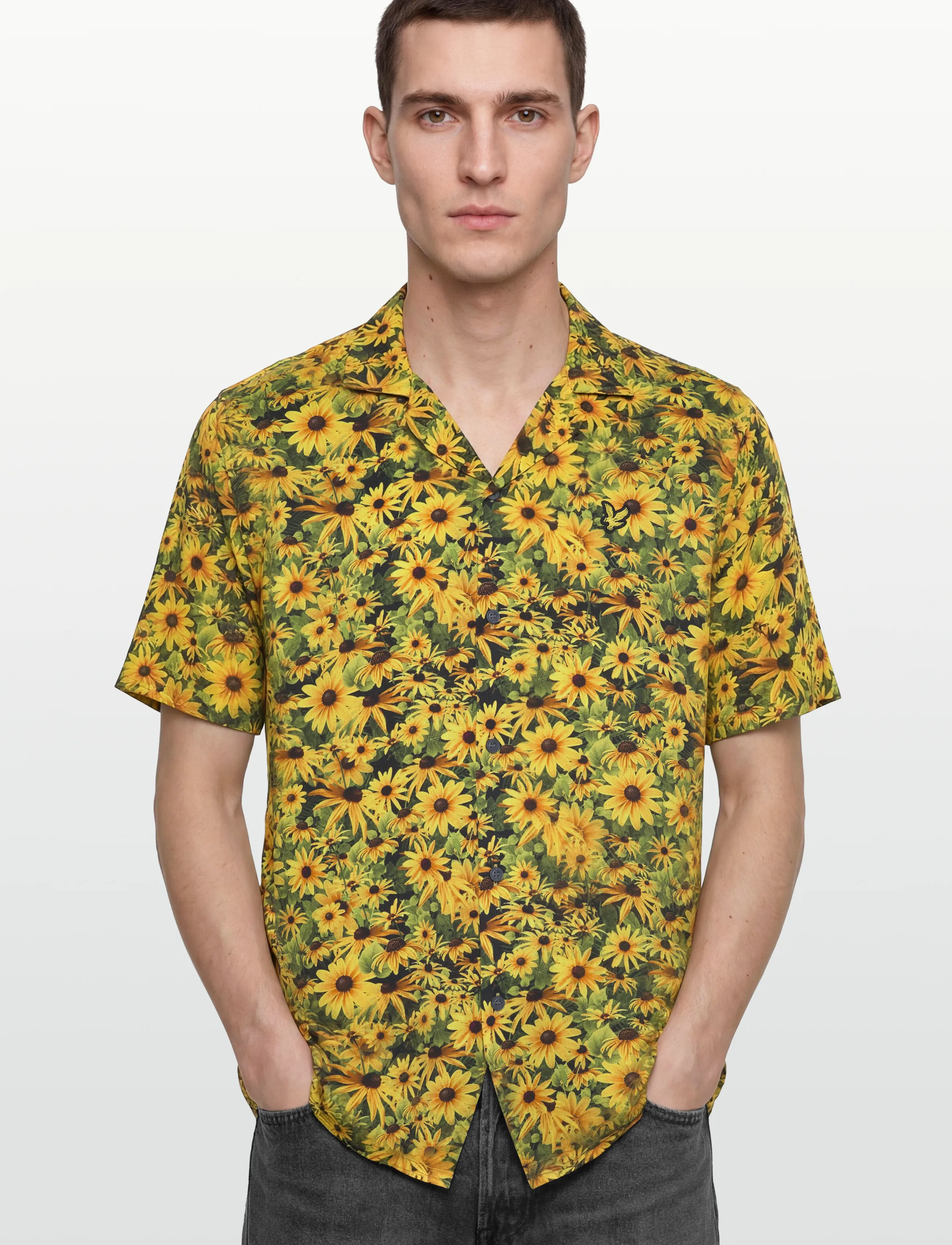 Lyle & Scott - Wild Garden Print Resort Shirt - mønstrede skjorter - super yellow - 3