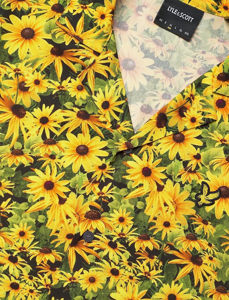 Lyle & Scott - Wild Garden Print Resort Shirt - pattern shirts - super yellow - 3