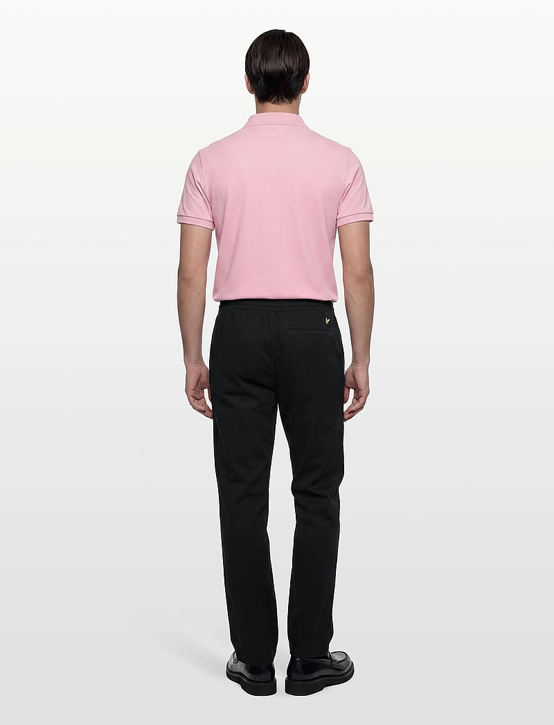 Lyle & Scott - Drawstring Tapered Chino - chinos - z865 jet black - 4