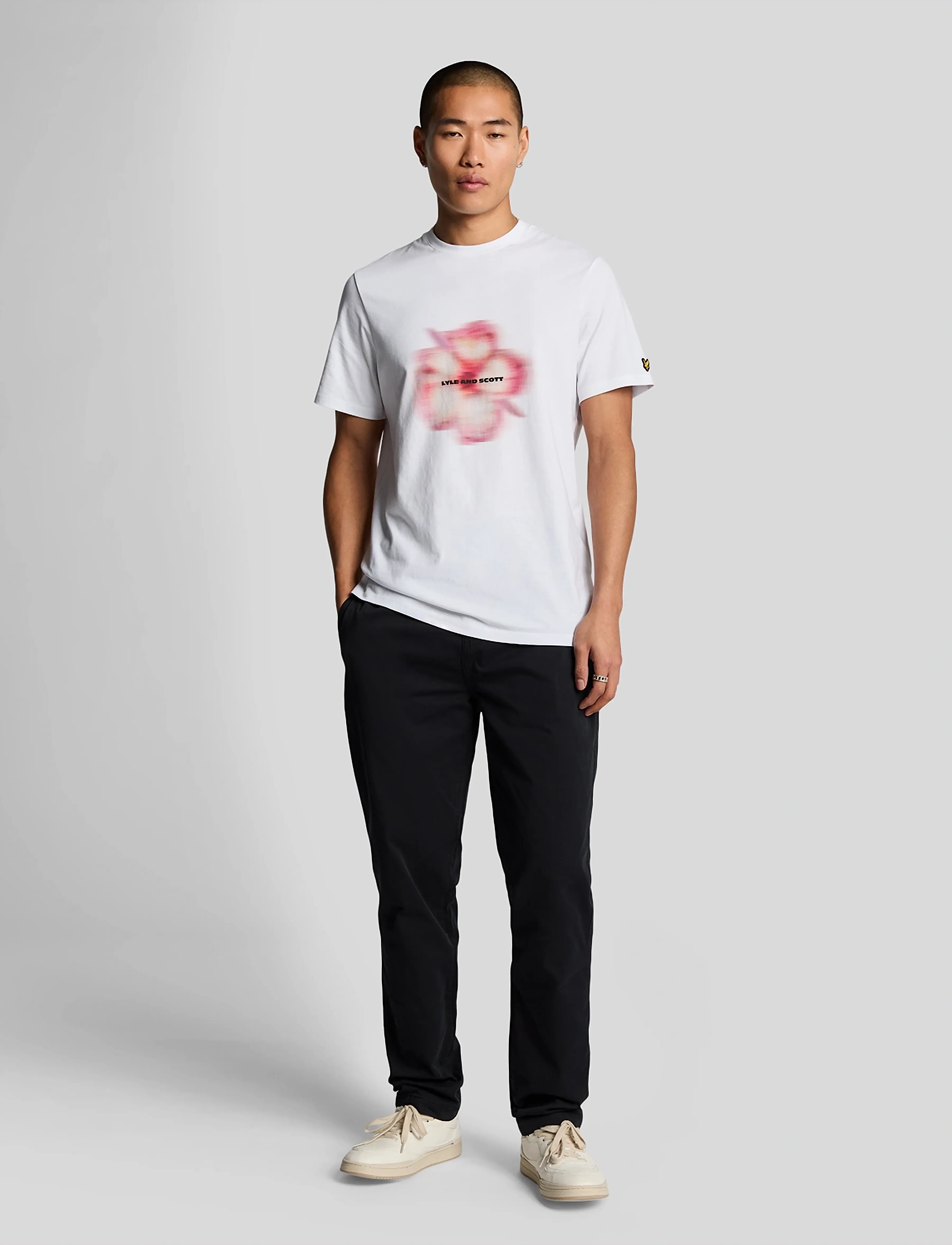 Lyle & Scott Straight Leg Chino, W32L32, Black, Bukser > Chinos, Herre