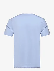 Lyle & Scott - Tipped T-shirt - laagste prijzen - w490 light blue/ white - 1