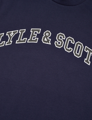Lyle & Scott - Collegiate T-Shirt - alhaisimmat hinnat - navy - 2