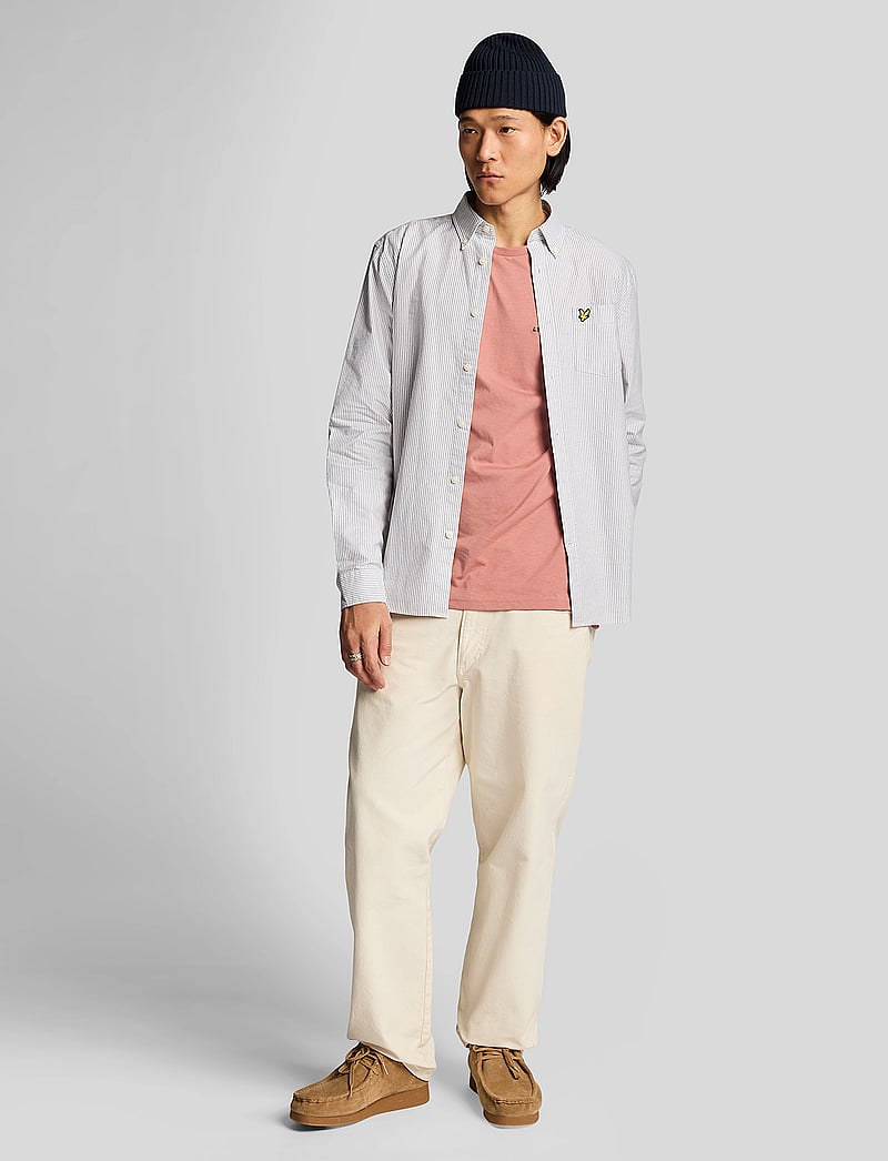 Lyle & Scott - Embroidered T-Shirt - kortærmede t-shirts - x775 ash red/ jet black - 4