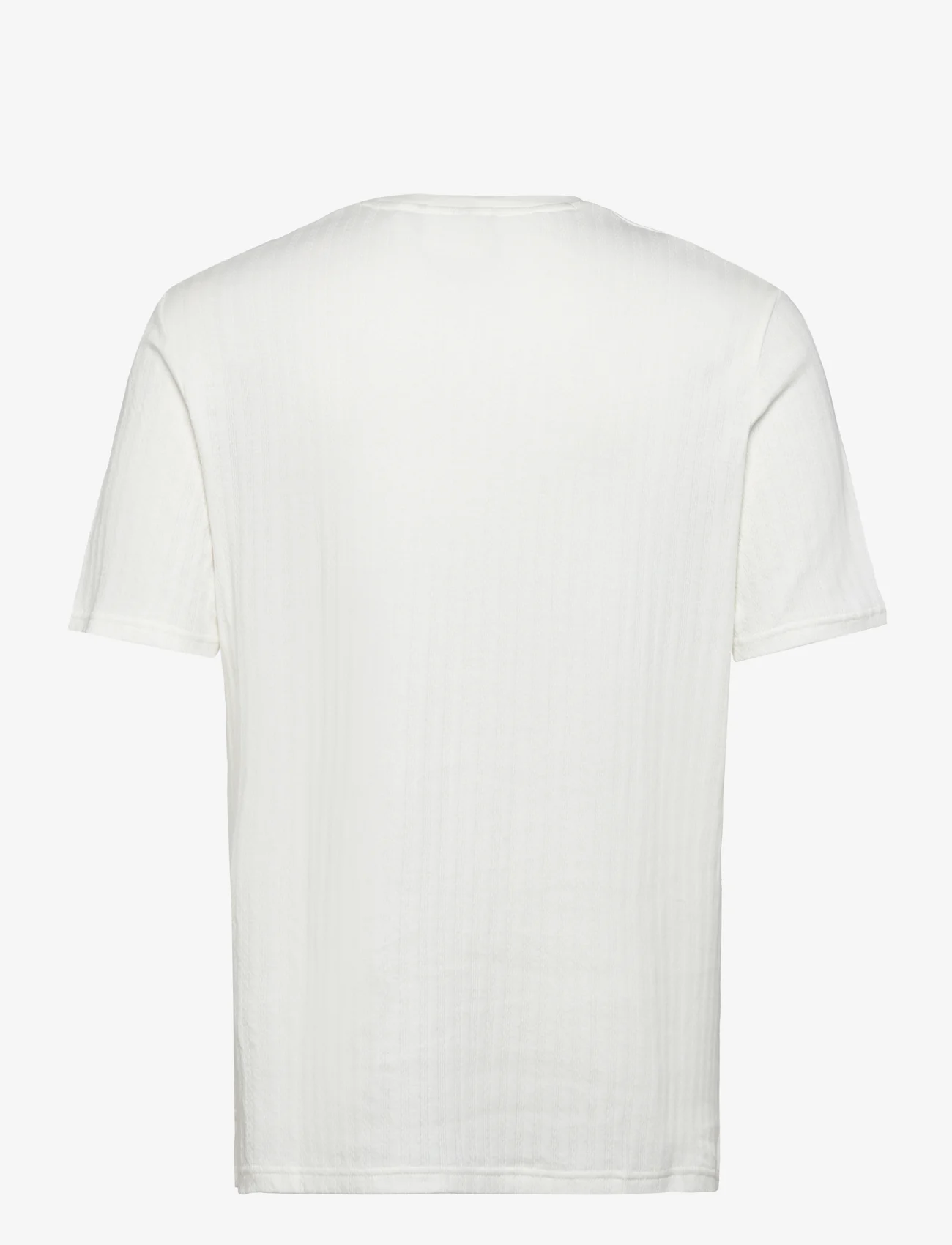 Lyle & Scott - Textured Stripe T-Shirt - kortermede t-skjorter - x157 chalk - 1