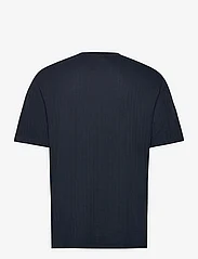 Lyle & Scott - Textured Stripe T-Shirt - kortärmade t-shirts - z271 dark navy - 1
