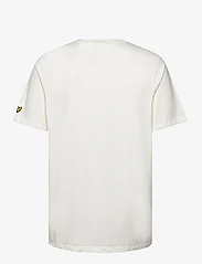 Lyle & Scott - Club Emblem T-Shirt - mažiausios kainos - x157 chalk - 1