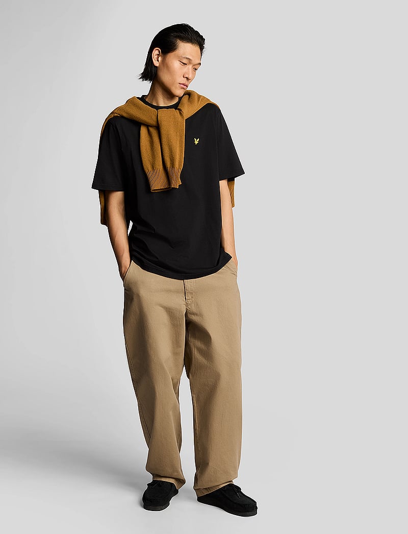 Lyle & Scott - Oversized T-Shirt - kurzärmelig - z865 jet black - 4