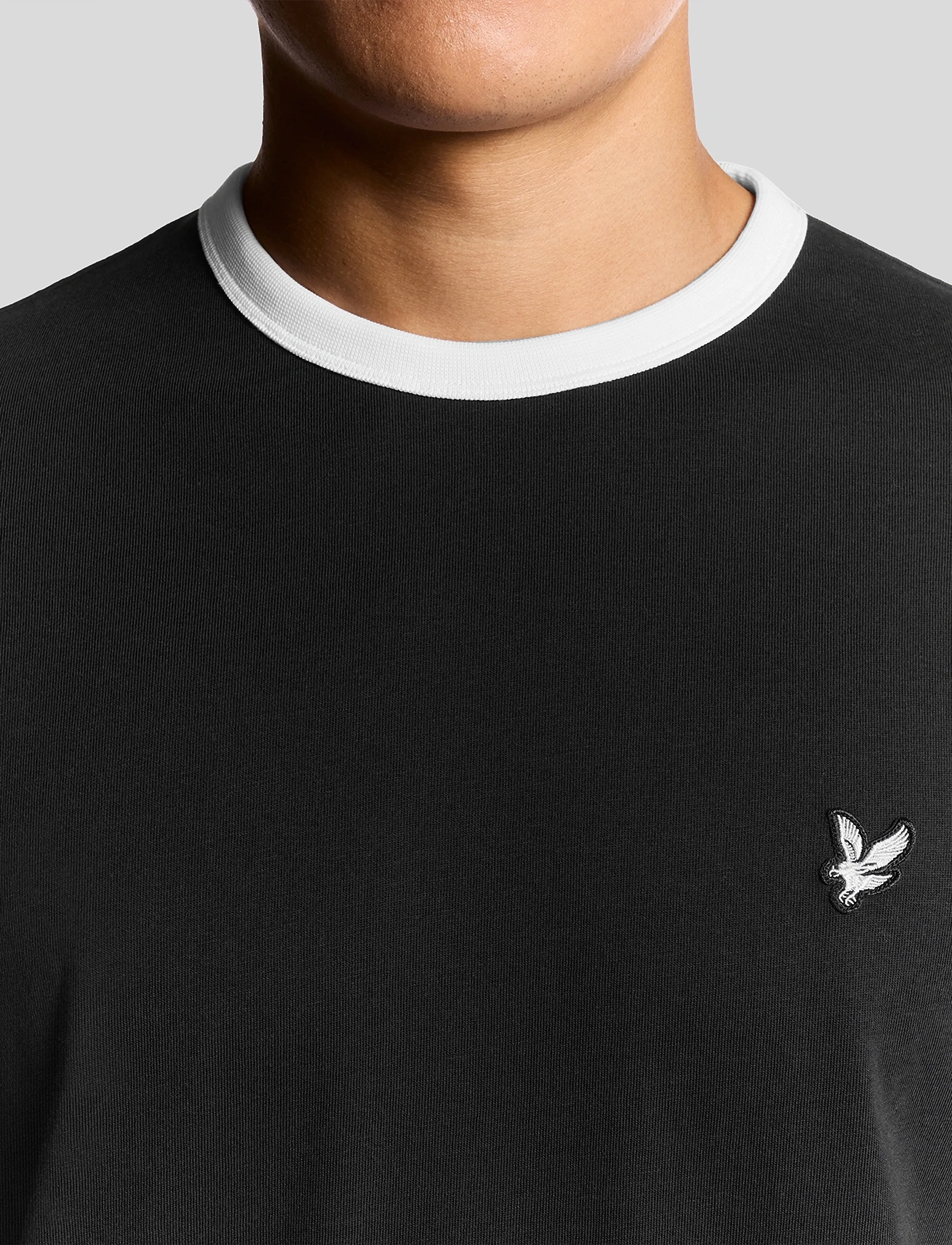 Lyle & Scott - Ringer T-shirt - kortærmede t-shirts - w189 jet black/ white - 4