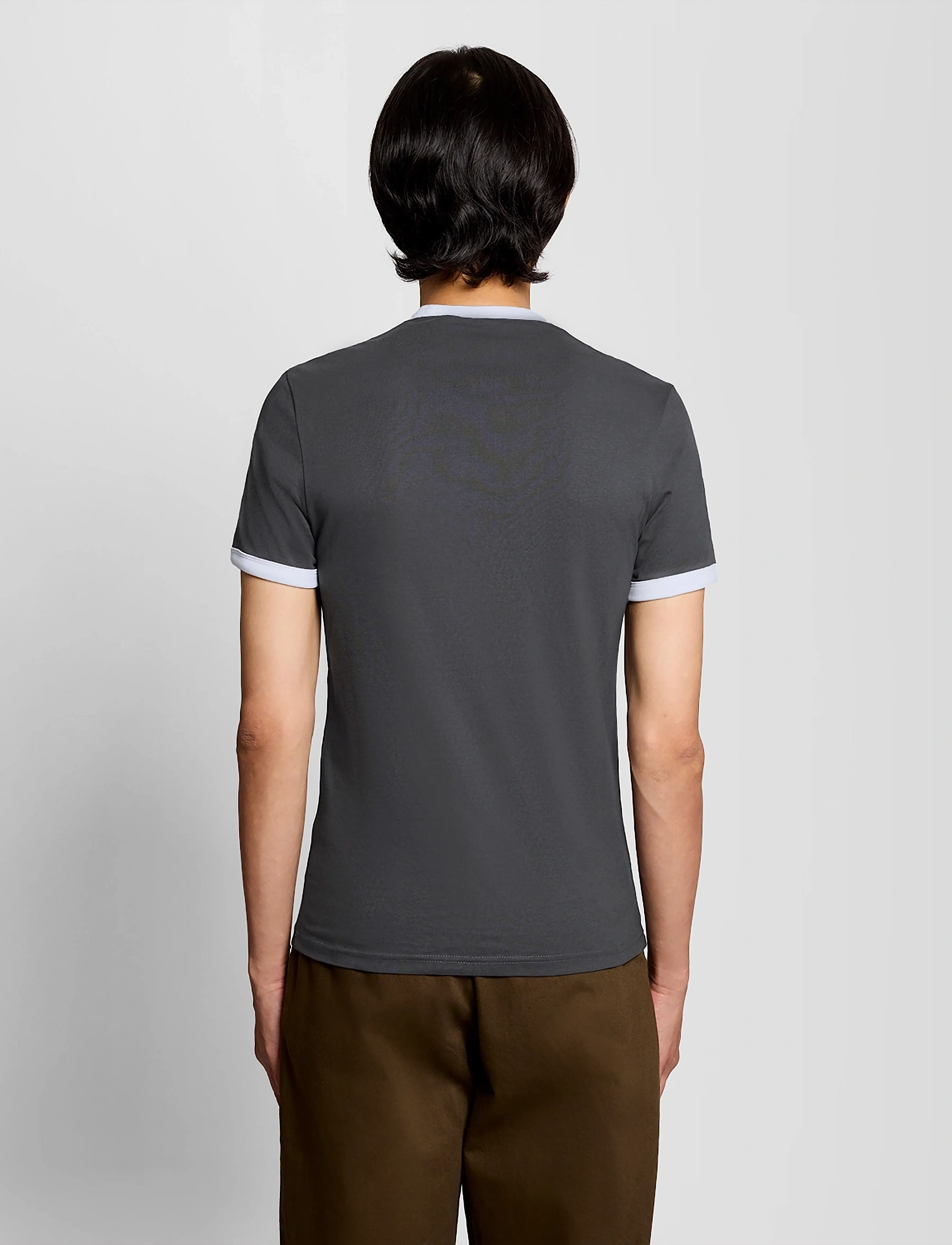 Lyle & Scott - Ringer T-shirt - short-sleeved t-shirts - x361 gunmetal/ white - 3
