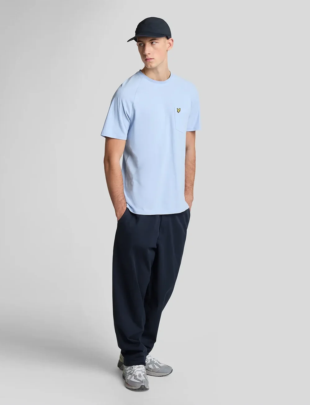 Lyle & Scott - Linen Blend Raglan T-Shirt - kurzärmelig - w487 light blue - 5