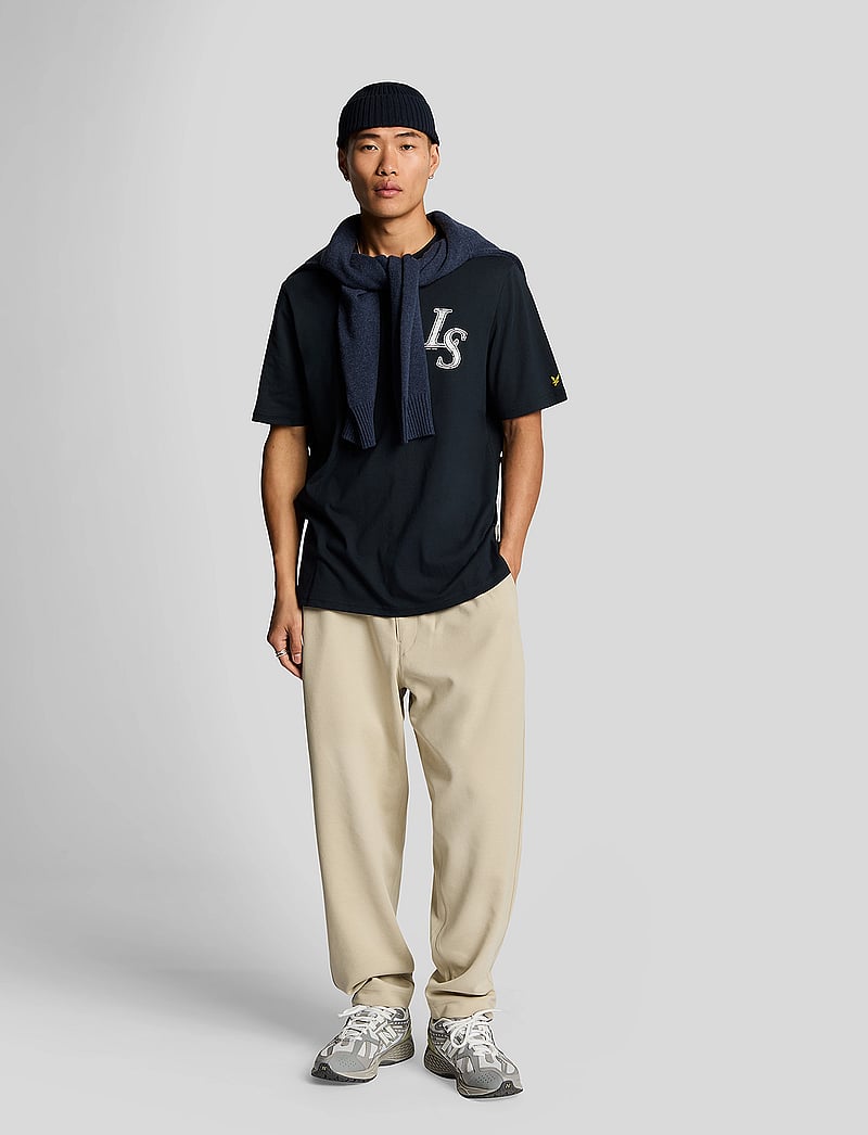 Lyle & Scott - Emblem T-Shirt - kortärmade t-shirts - z271 dark navy - 3