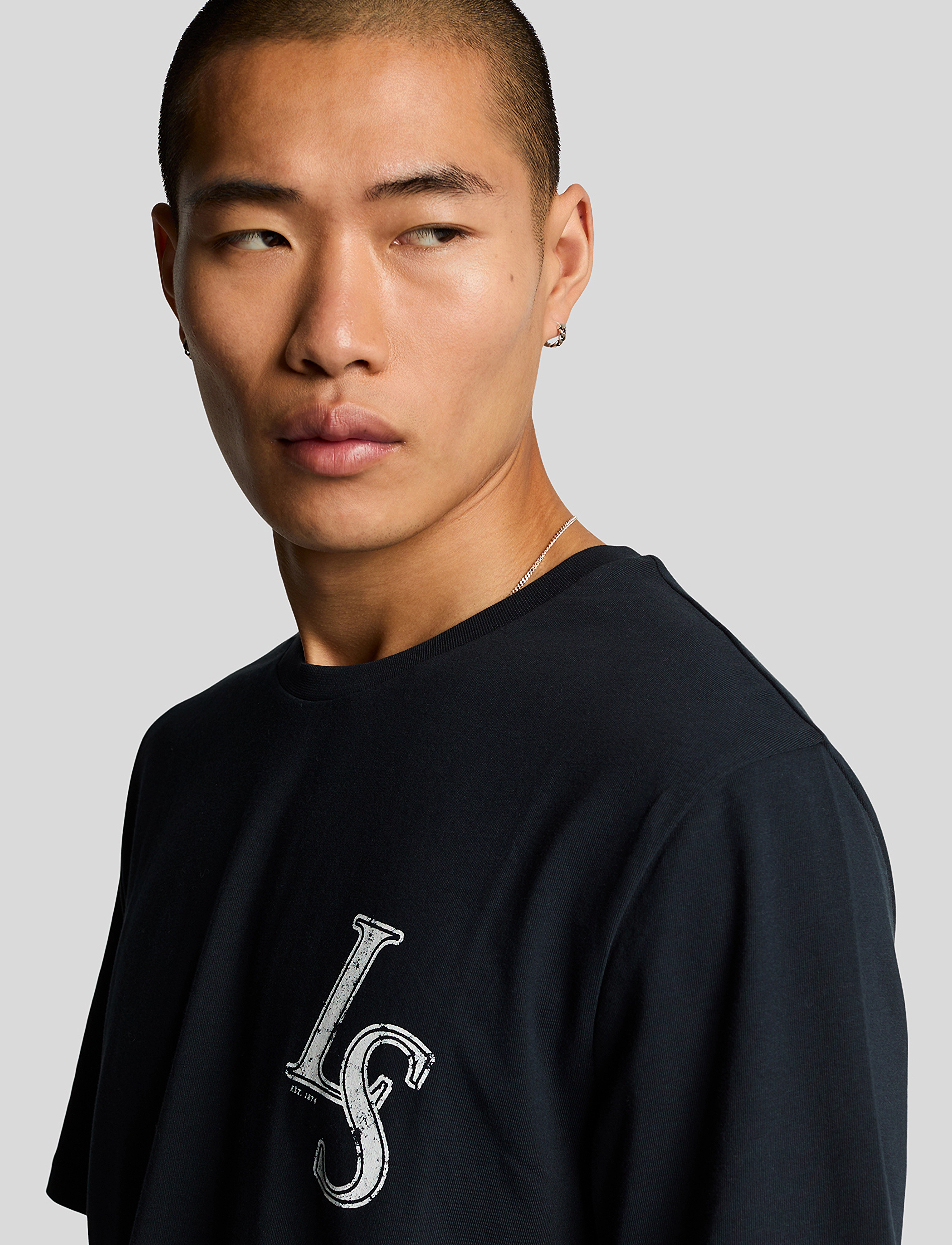 Lyle & Scott - Emblem T-Shirt - z271 dark navy - 4