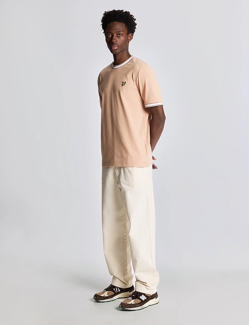 Lyle & Scott - Multi Tipped T-Shirt - lühikeste varrukatega t-särgid - x822 deep tan/ white/ oyster - 4