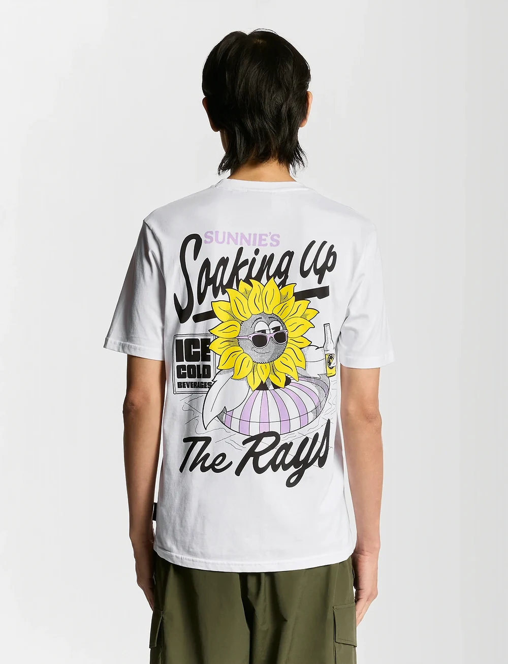 Lyle & Scott - Sunnies Pool Bar Graphic T-shirt - kurzärmelig - 626 white - 2