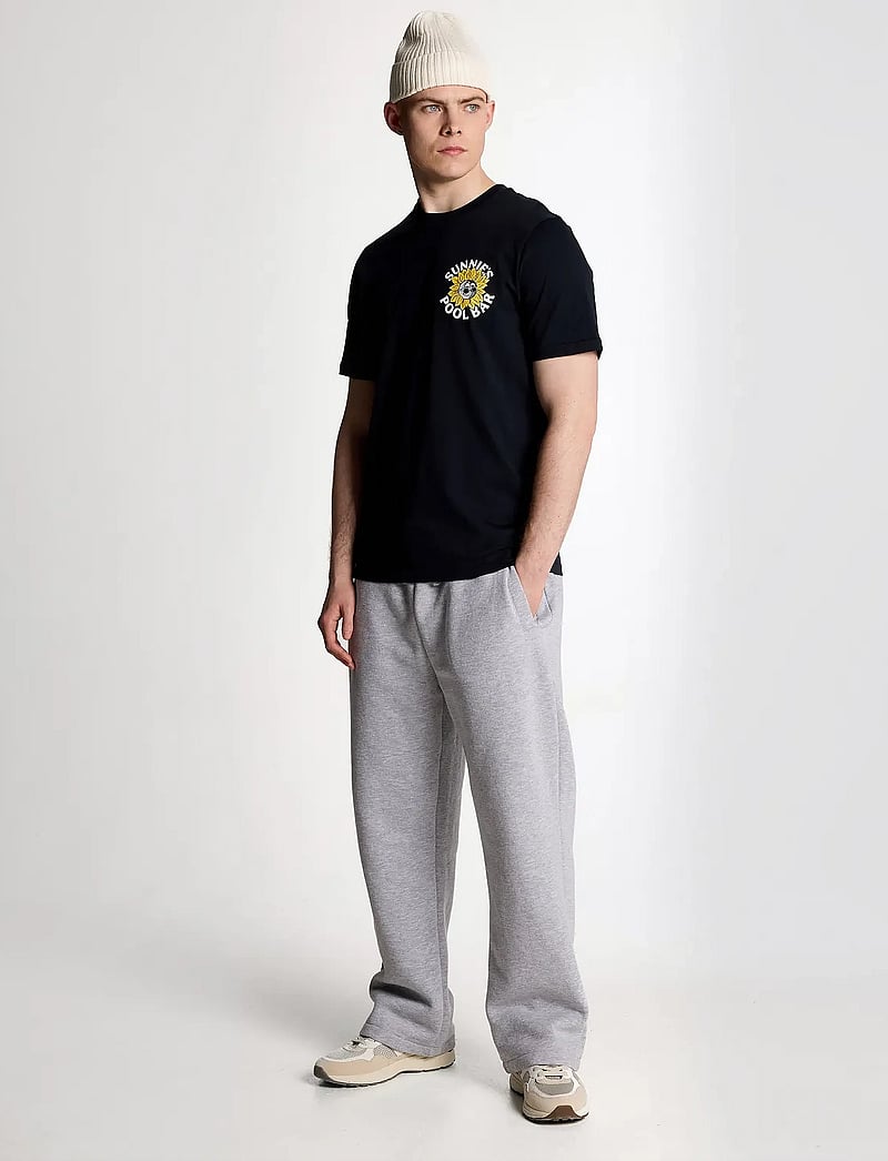 Lyle & Scott - Sunnies Pool Bar Graphic T-shirt - kortærmede t-shirts - z271 dark navy - 3