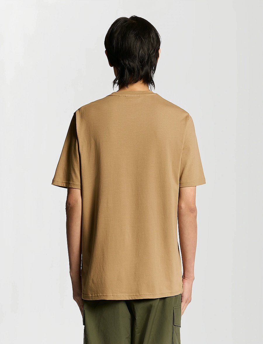 Lyle & Scott - Script T-Shirt - short-sleeved t-shirts - x851 tigers eye - 3