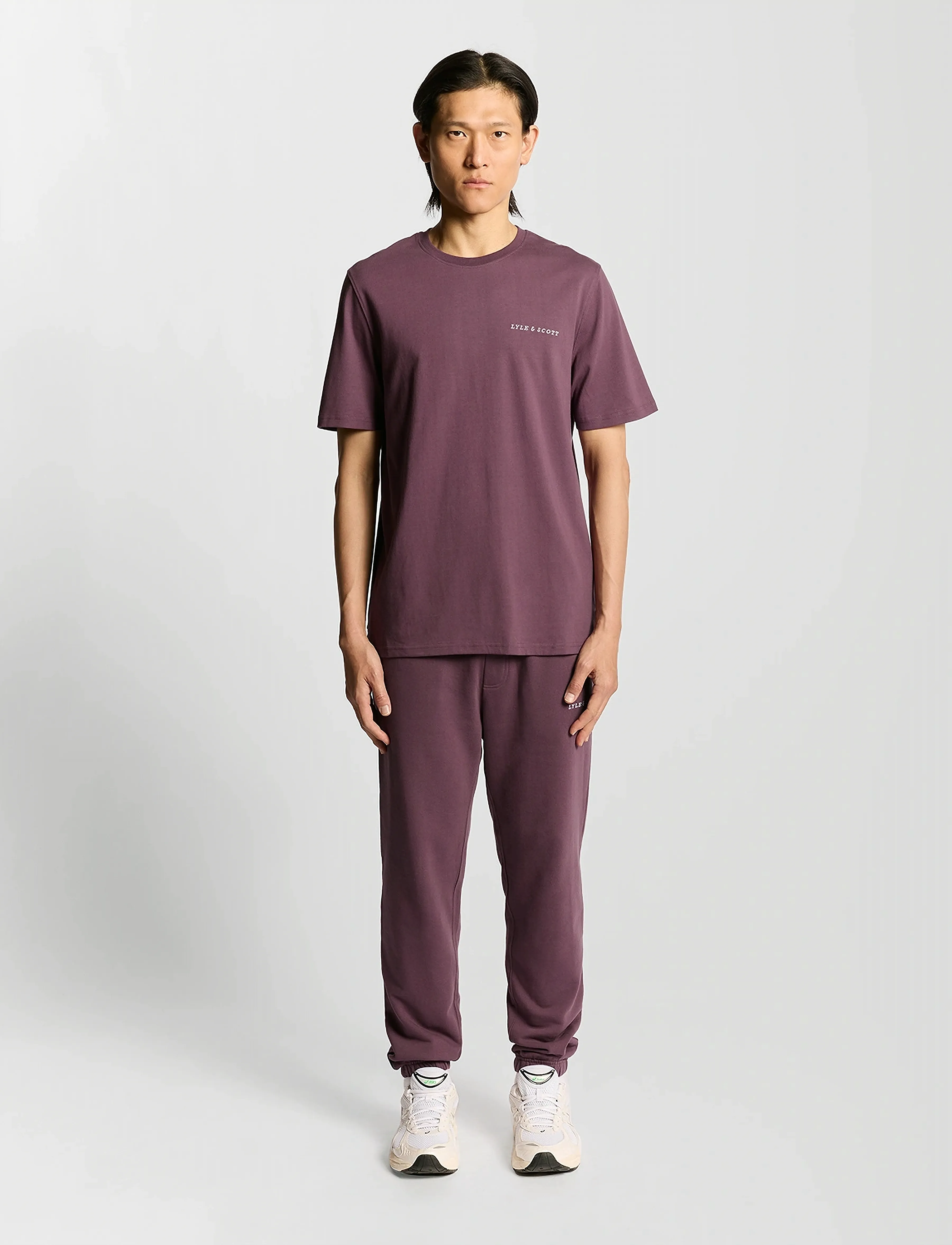 Lyle & Scott - Script T-Shirt - short-sleeved t-shirts - x868 dusky maroon - 4