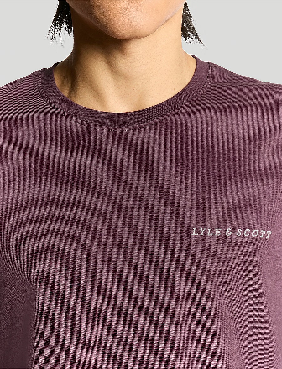 Lyle & Scott - Script T-Shirt - kurzärmelige t-shirts - x868 dusky maroon - 5