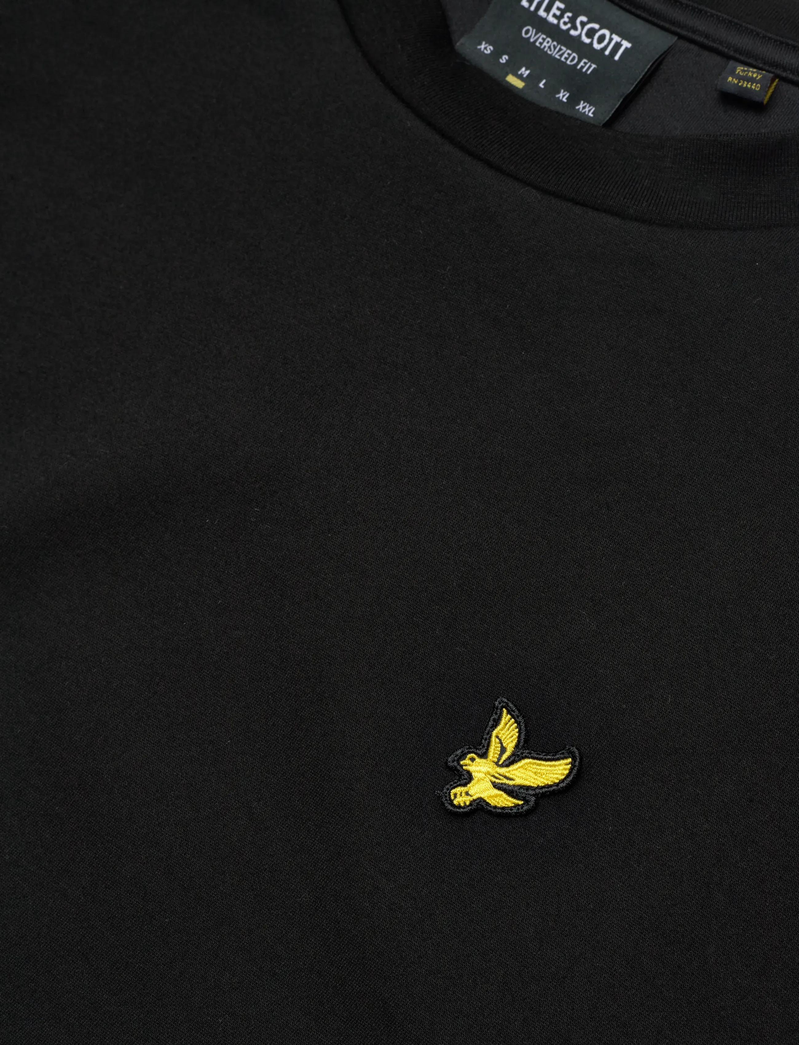 Lyle & Scott - Ultra Soft T-Shirt - kortærmede t-shirts - jet black - 2
