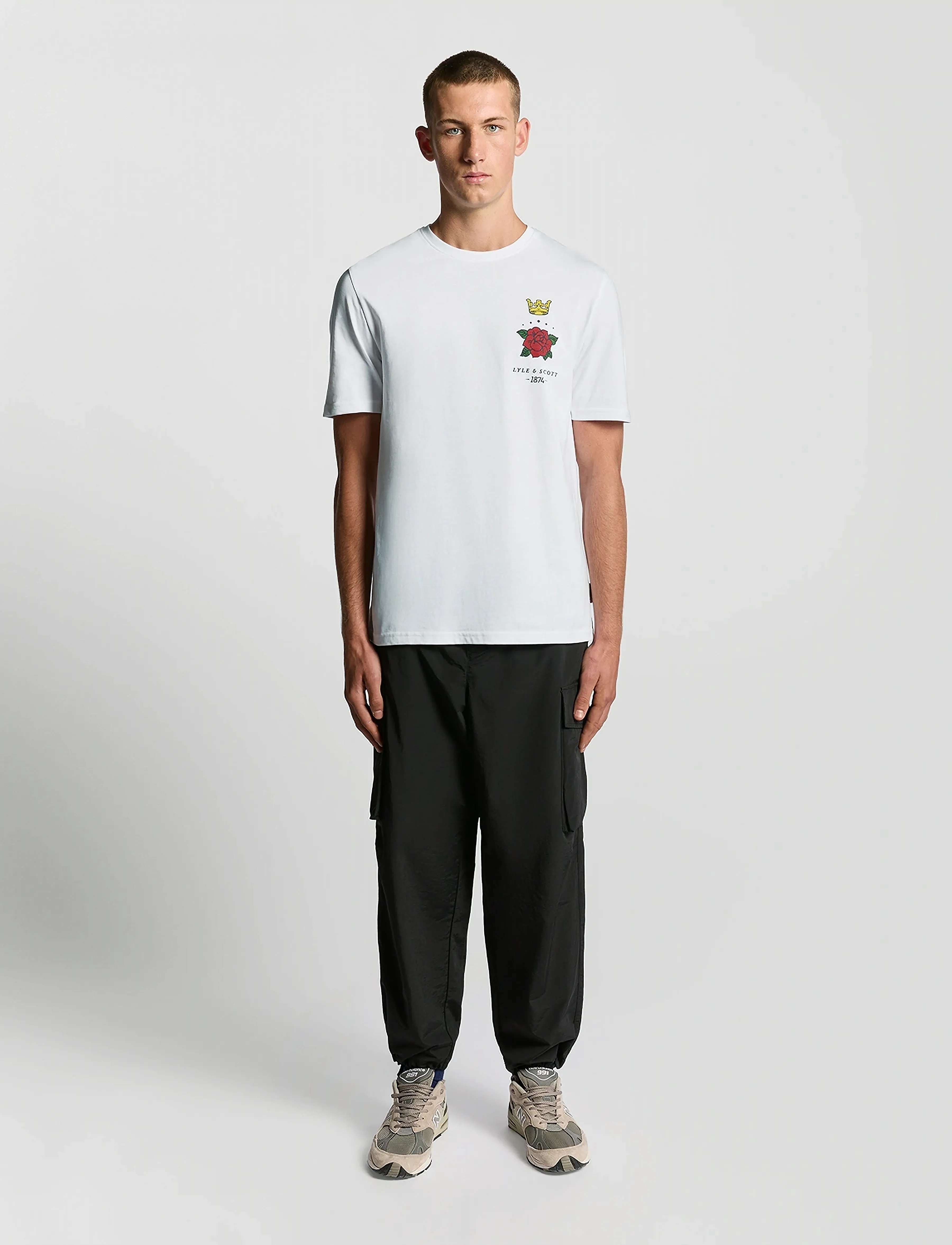 Lyle & Scott - Rose and Crown Graphic T-shirt - kurzärmelig - 626 white - 4