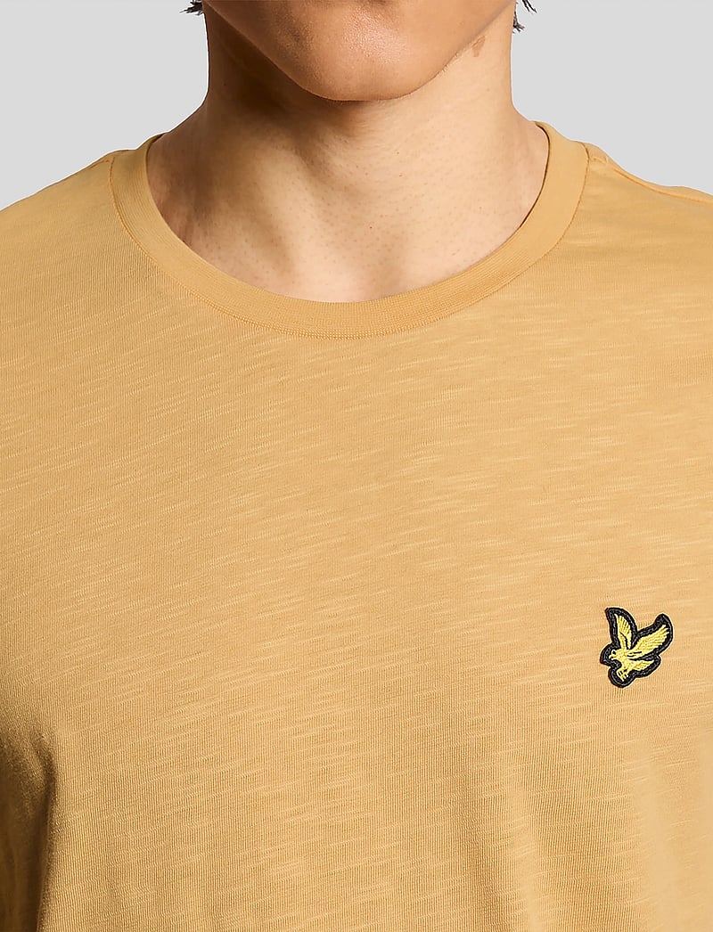 Lyle & Scott - Fine Slub T-shirt - kortärmade t-shirts - y122 honeycomb - 4