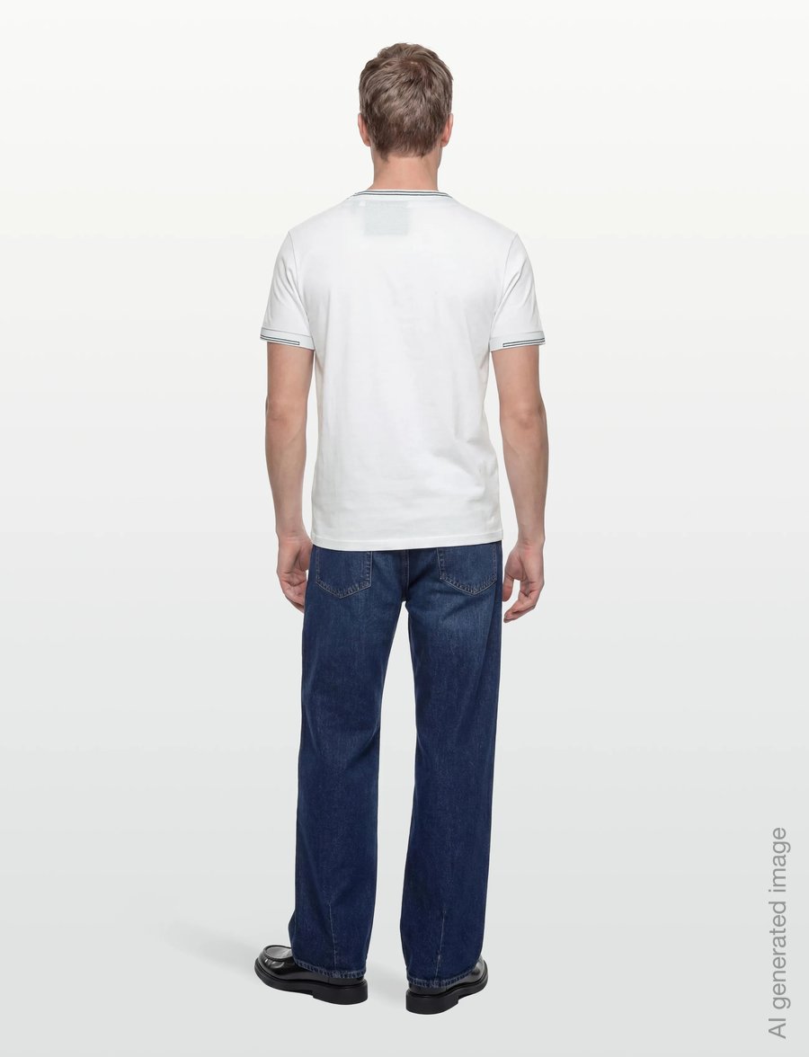 Lyle & Scott - Fine Tipped T-Shirt - short-sleeved t-shirts - y162 white/everglade - 4