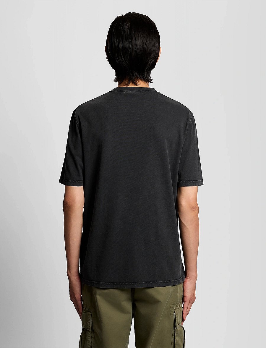 Lyle & Scott - Cargo Pocket T-shirt - kurzärmelige t-shirts - jet black - 3