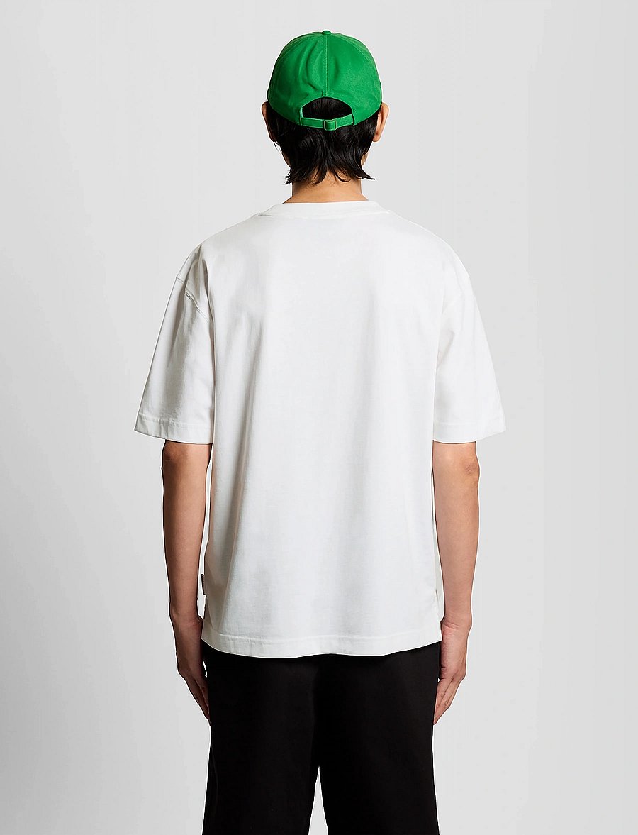 Lyle & Scott - Floral Embroidered T-shirt - lühikeste varrukatega t-särgid - white - 3