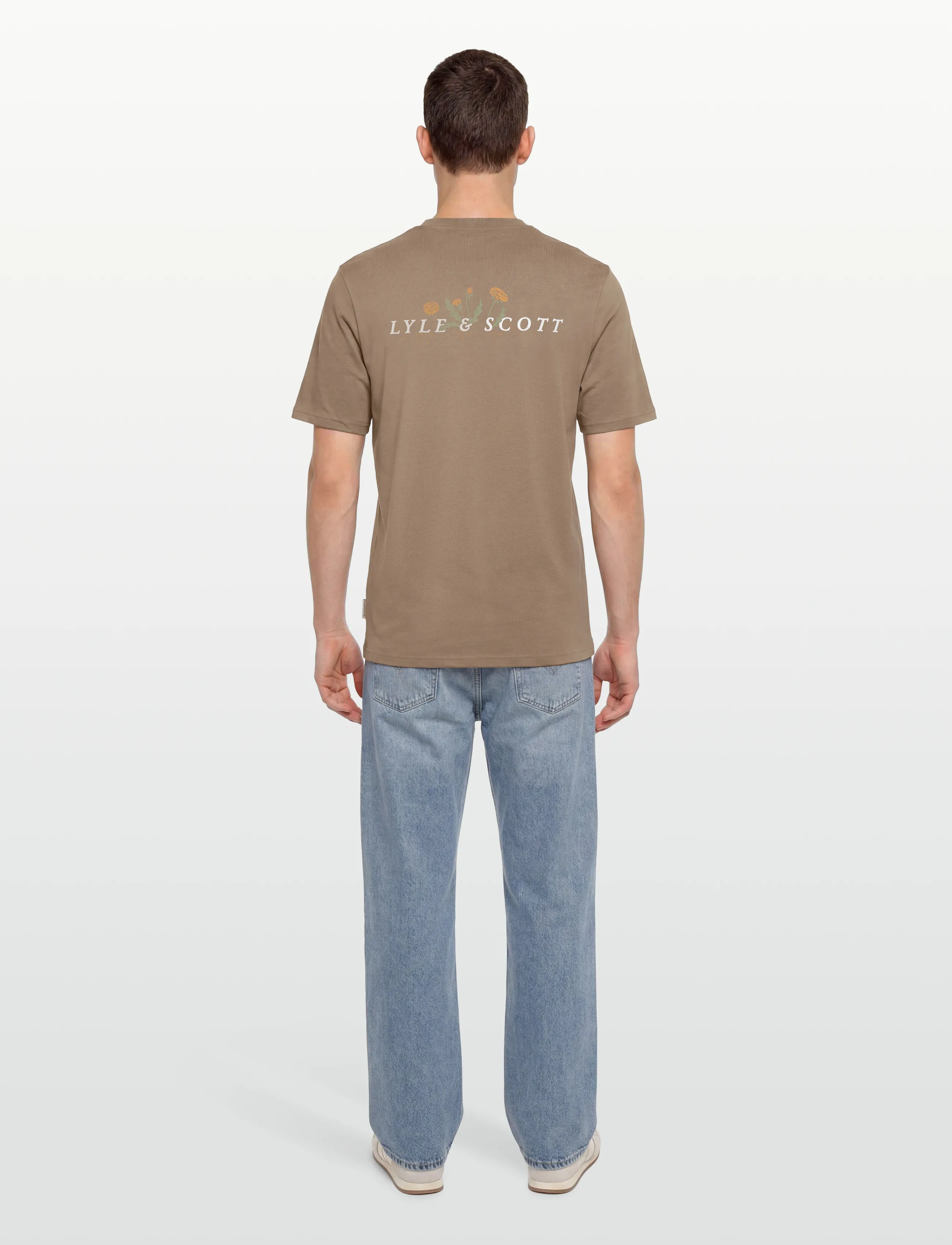 Lyle & Scott - Dandelion Script Graphic T-shirt - lyhythihaiset - lint - 4