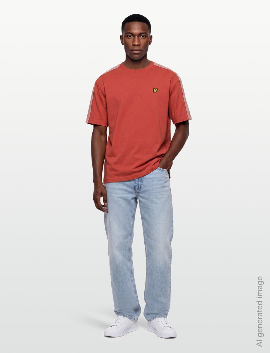 Lyle & Scott - Stripe Taped T-Shirt - kurzärmelige t-shirts - garnet - 0