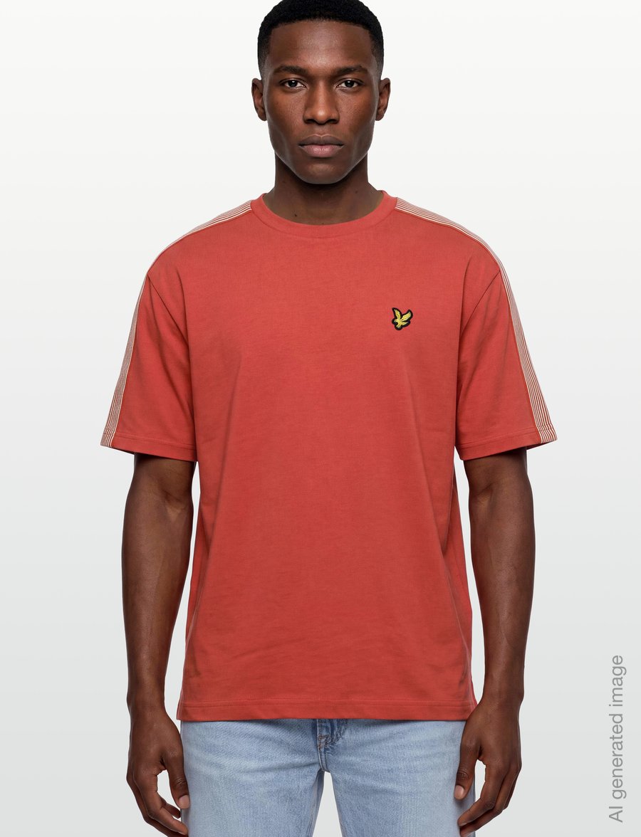 Lyle & Scott - Stripe Taped T-Shirt - kurzärmelige t-shirts - garnet - 3