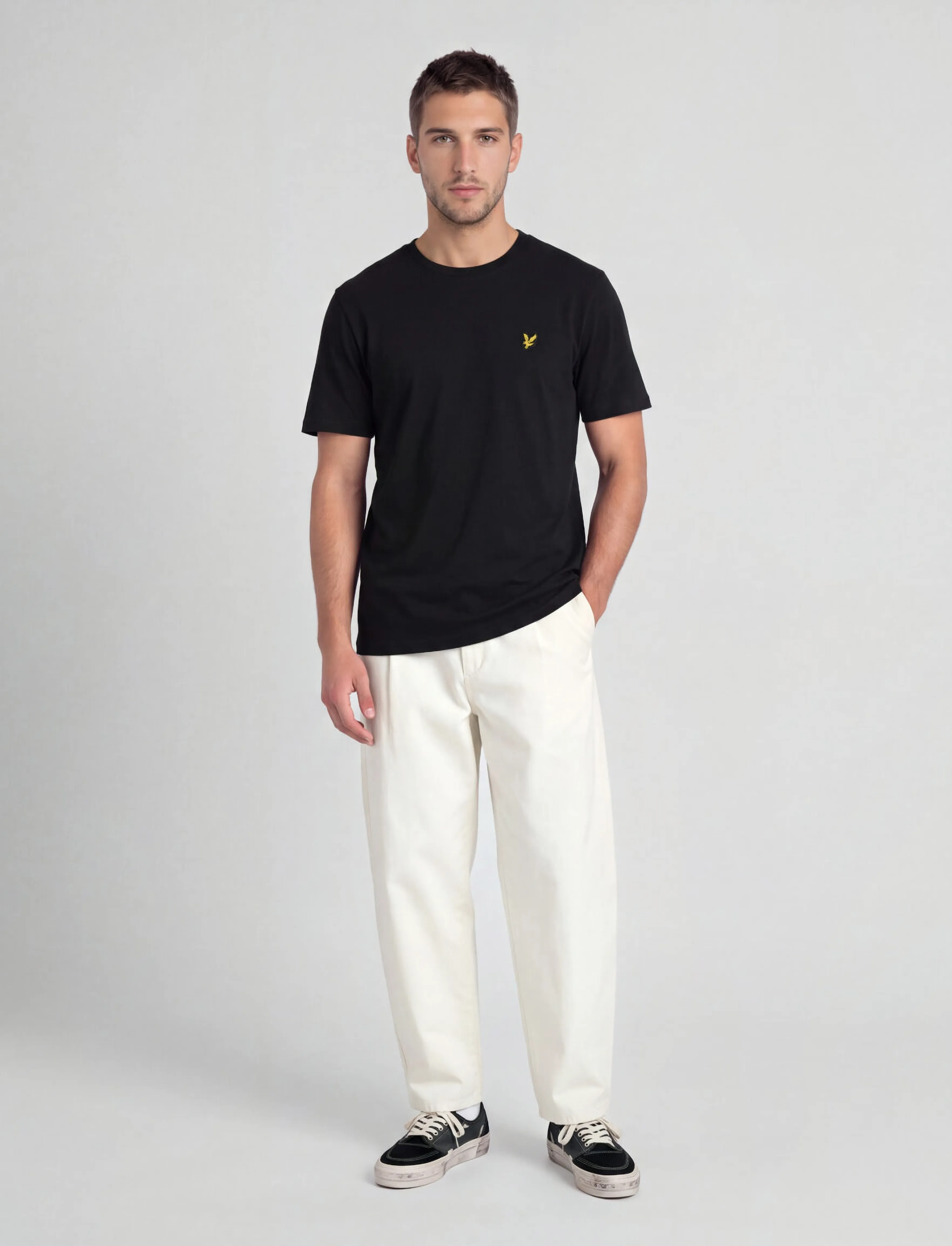 Lyle & Scott - Plain T-Shirt - efterårstøj - jet black - 4
