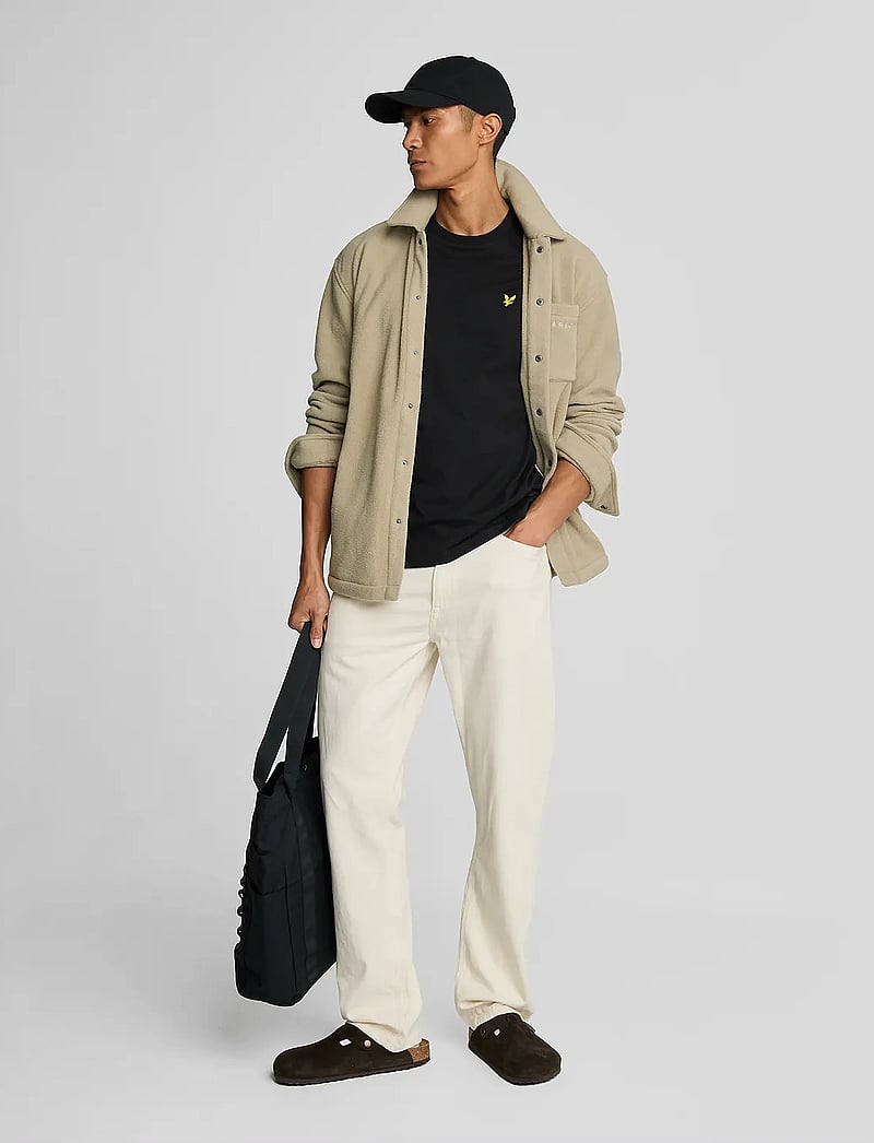 Lyle & Scott - Plain T-Shirt - kortærmede t-shirts - jet black - 5