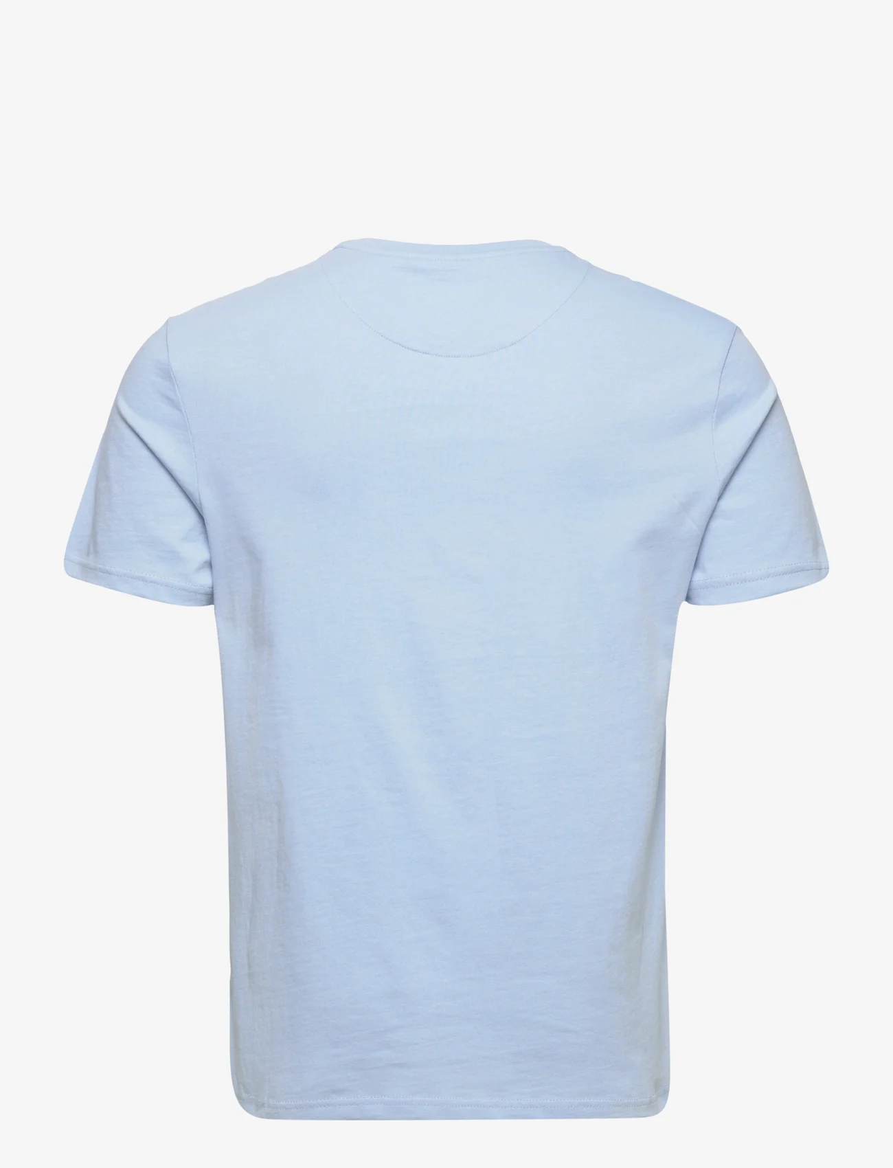 Lyle & Scott - Plain T-Shirt - short-sleeved t-shirts - light blue - 1